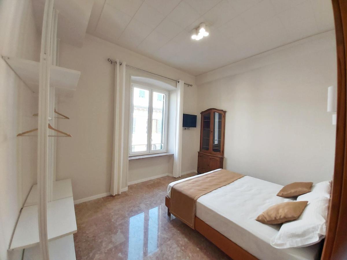 Le Due Piazze Apartment Genoa Exterior photo